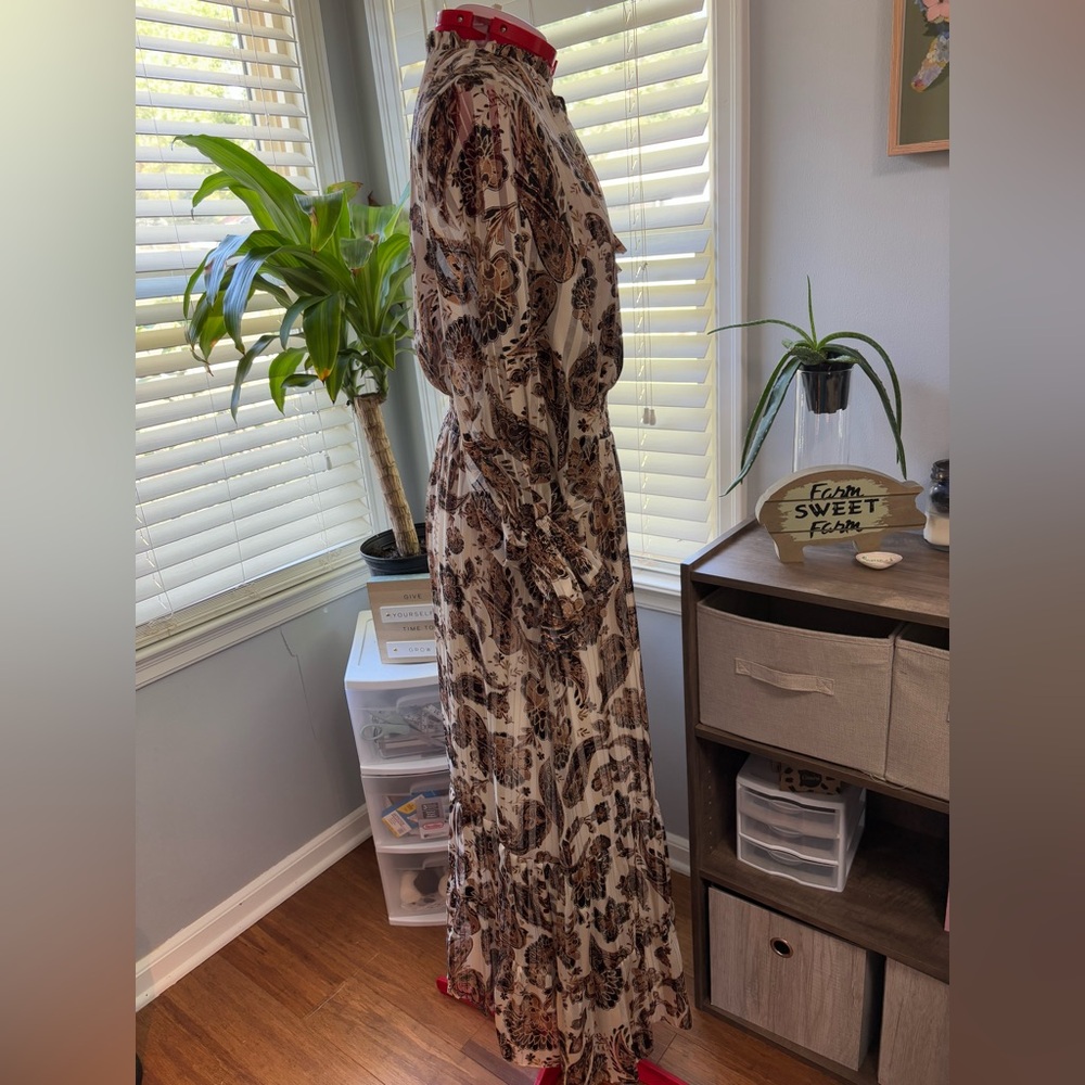 Vince Camuto Enchanted Dress in Cream and Brown - Picture 2 of 4